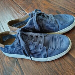 Lucky Brand Luika woven blue sneakers Size 8 womens